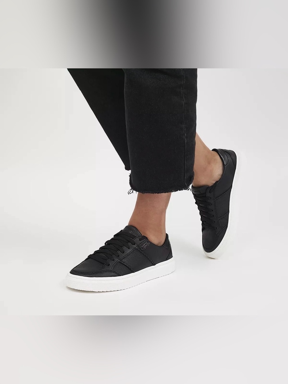 UGG Alameda Black Leather Platform Sneakers Size U.S. 8.5 NIB